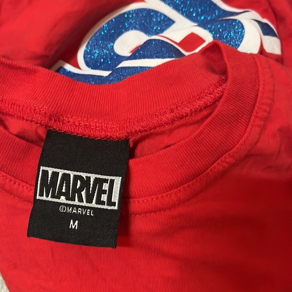 Universal Studios Marvel Glitter Spider-Man Long Sleeve Shirt Jersey Size Medium